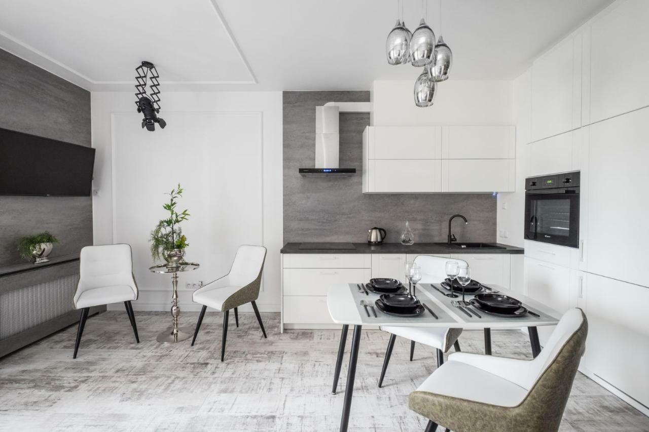 Good Time Apartment Business Center Varsó Kültér fotó